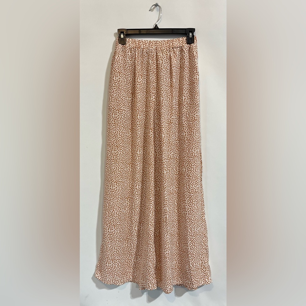 LUUKSE Women’s Wide Leg Leaf Print Pants With Pockets Size Small Length 28”